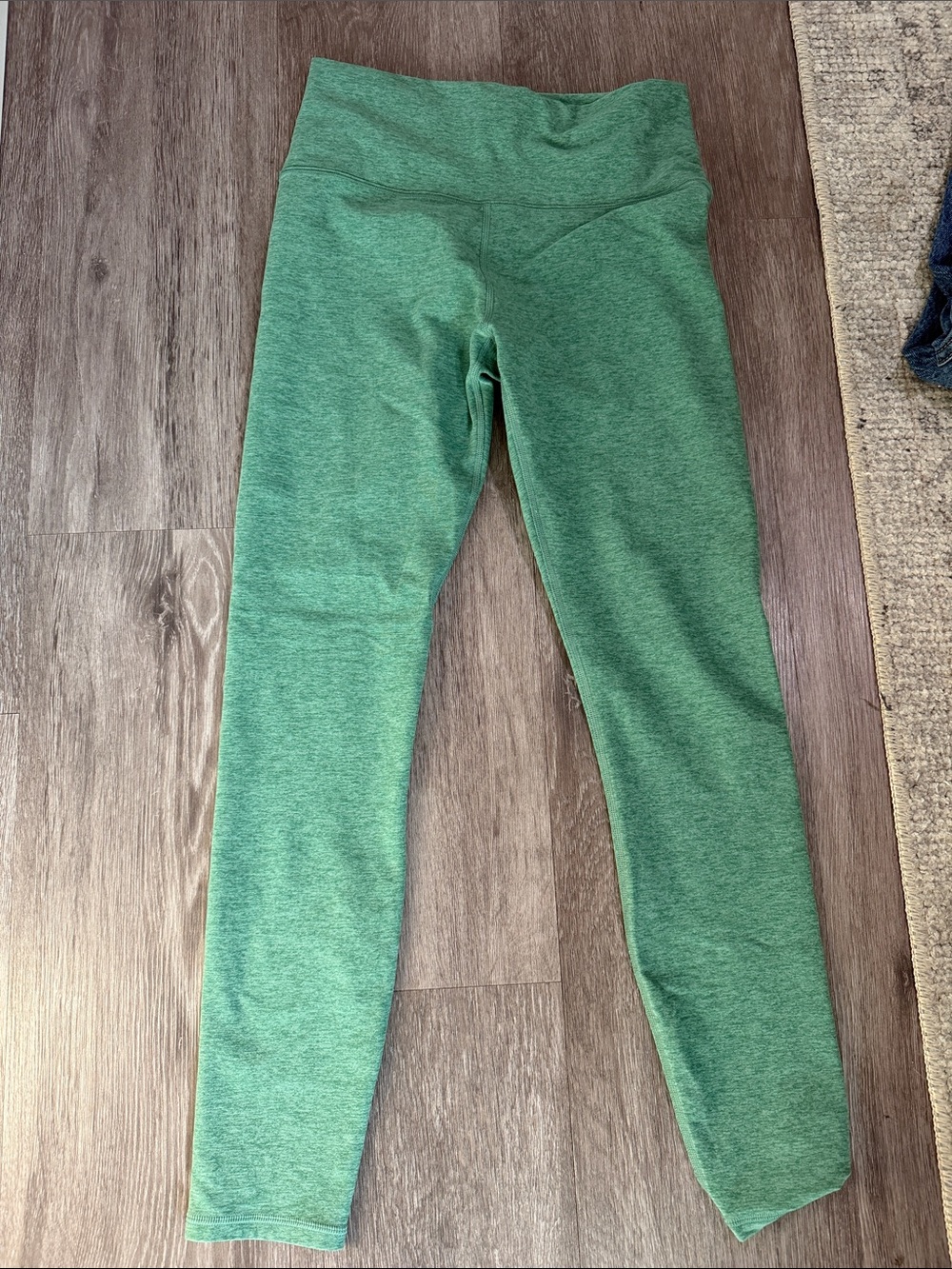 Vuori Heathered Green High-Waist Performance Leggings